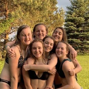 Meet your Posher, Olivia